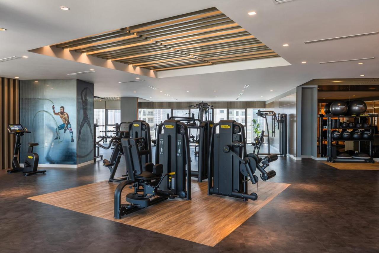 Paramount Hotel Midtown Dubaï Extérieur photo The gym at the hotel