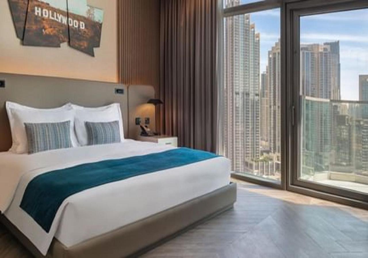 Paramount Hotel Midtown Dubaï Extérieur photo A bedroom at the hotel